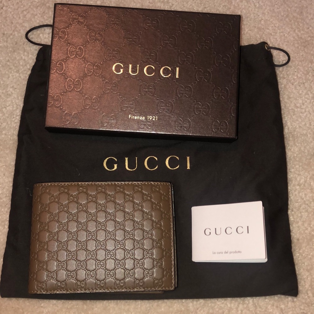 Gucci wallet